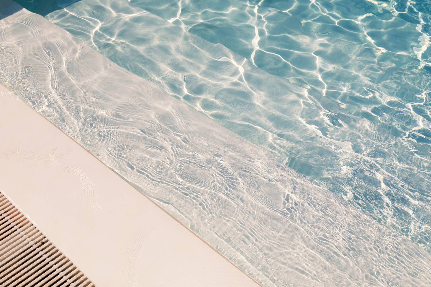 Quelles autorisations pour installer un poolhouse ? Saint-Louis 0